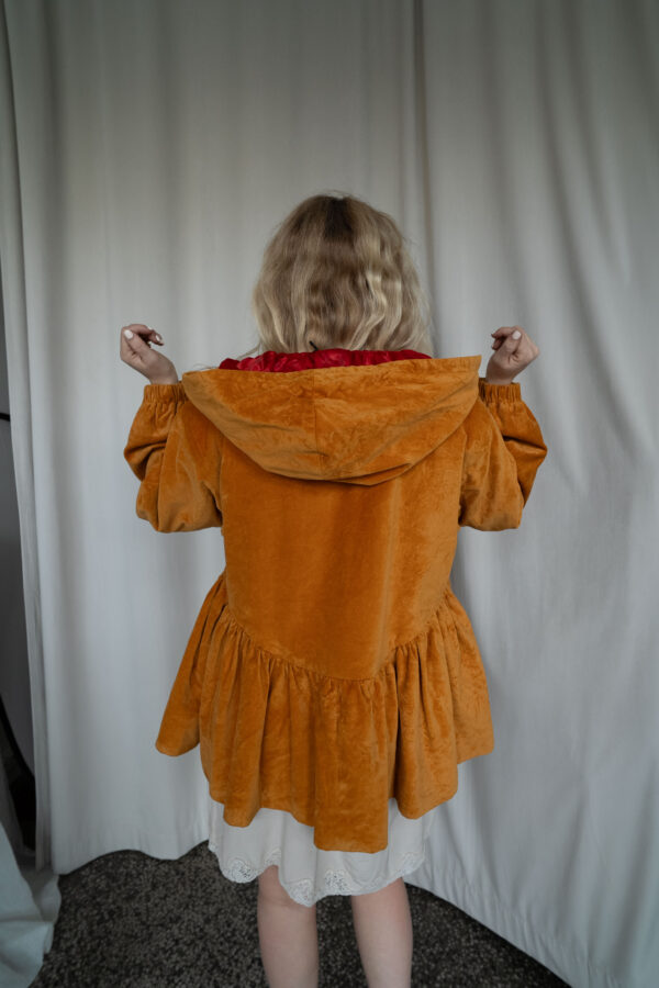 Gul fløyelsjakke fra Moschino - Bilde 4