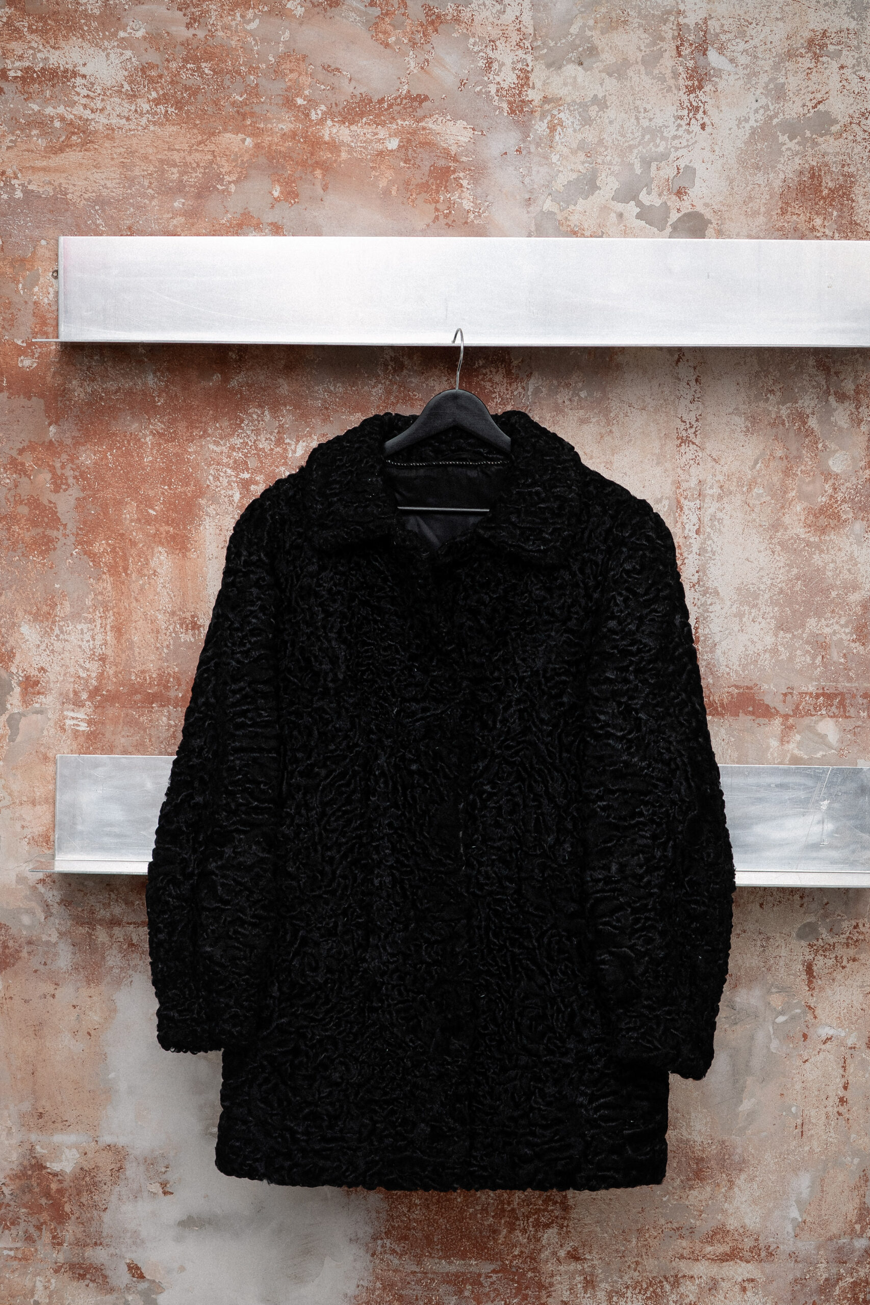 Svart persianer lammeskinnskåpe - Bilde 3